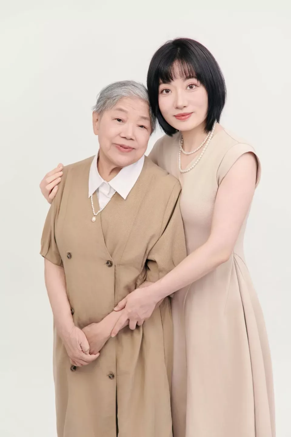 在遗忘来临之前：被阿尔茨海默病改写的人生